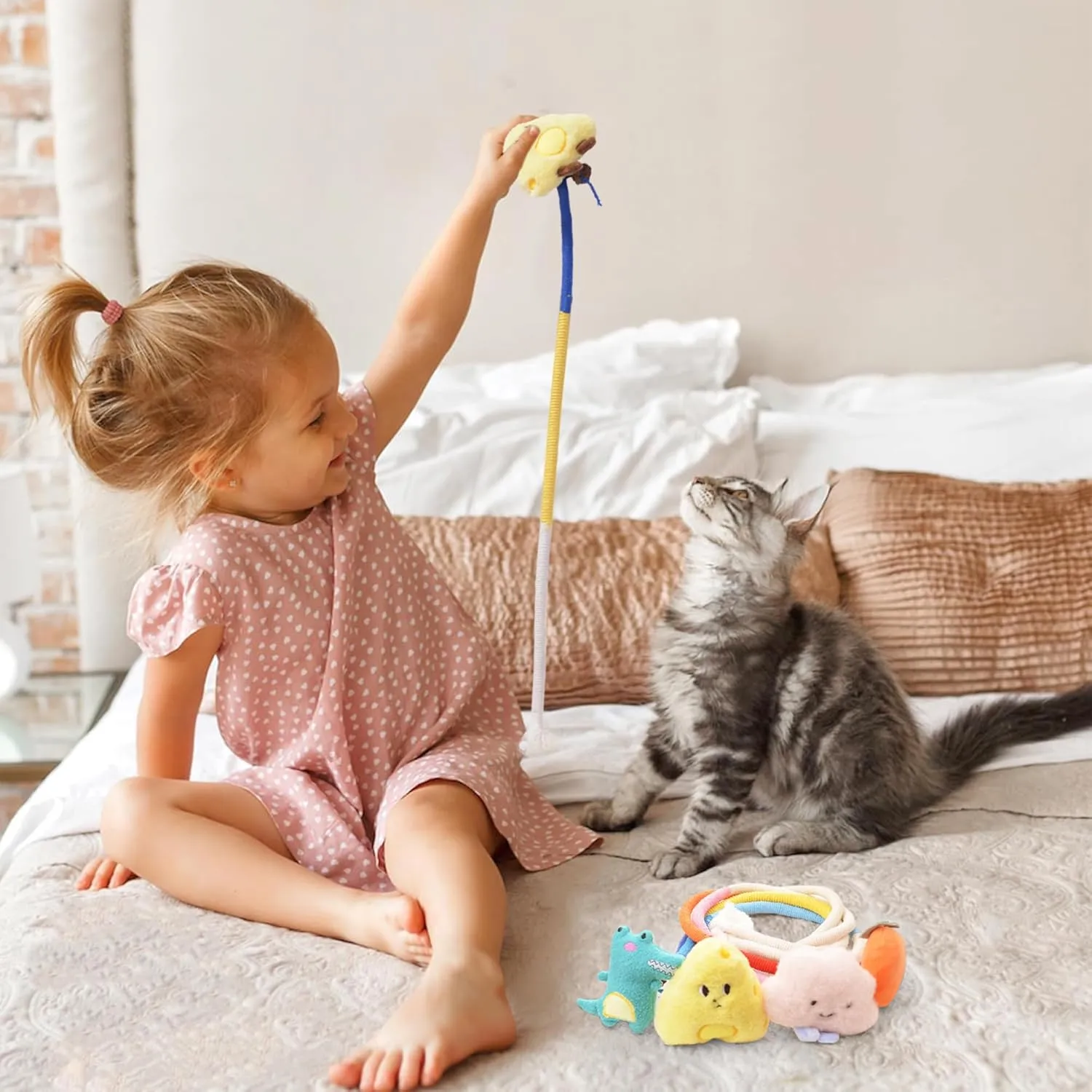 Anti-Bite Catnip Toy Set - Cat Chew Toys for Indoor Cats, Cleans Teeth, Promotes Digestion, Interactive Kicking Toys - Pack of 4