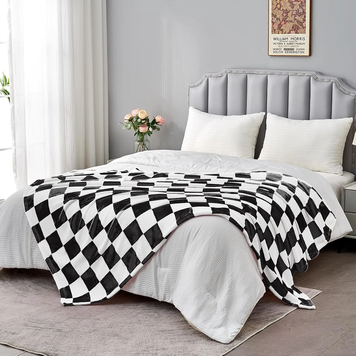 Black Checkered Blanket, Soft Cozy Fleece Checkered Throw Blankets for Bed Sofa Couch Camping, Ultra Fluffy Throws for All Seasons, 50x60 Inch, Black