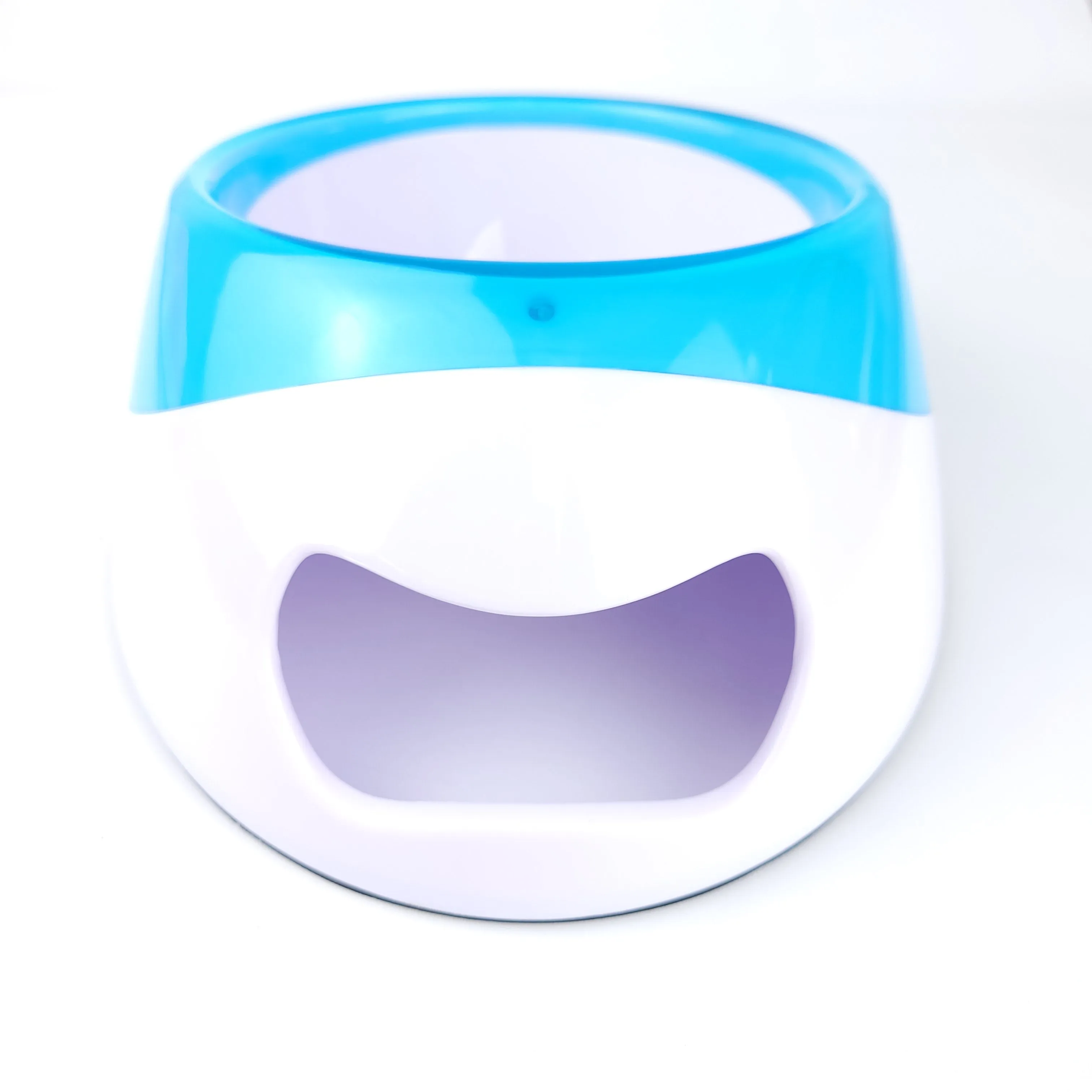 Colour assorted plastic pet bowls
