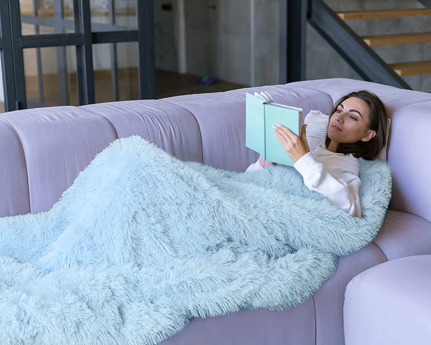 Light Blue Throw Blankets, Super Soft Shaggy Fuzzy Sherpa Blankets, Cozy Warm Lightweight Fluffy