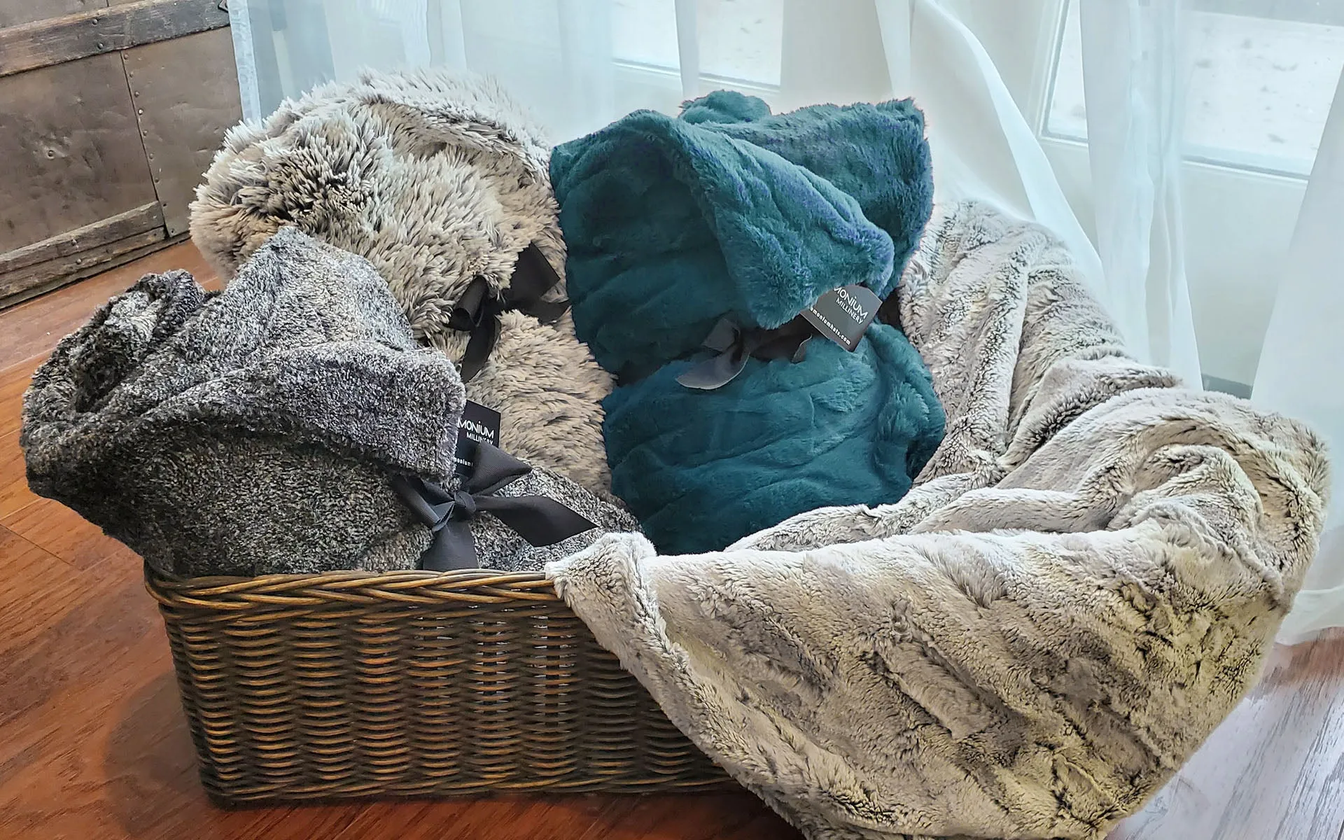 Pet / Dog Blanket - Luxury Faux Fur in Peacock Pond (Limited Availability)